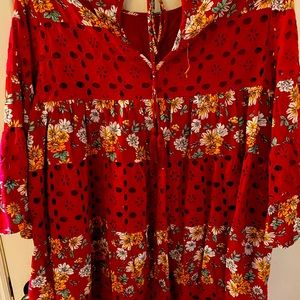 Umgee Eyelet & Floral Tunic Top, Small